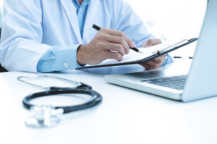 Optimizing Healthcare Finances: Benefits of Outsourcing Billing