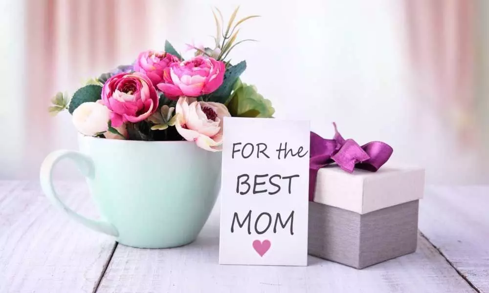 6 Ways to Surprise Mom on Mother’s Day