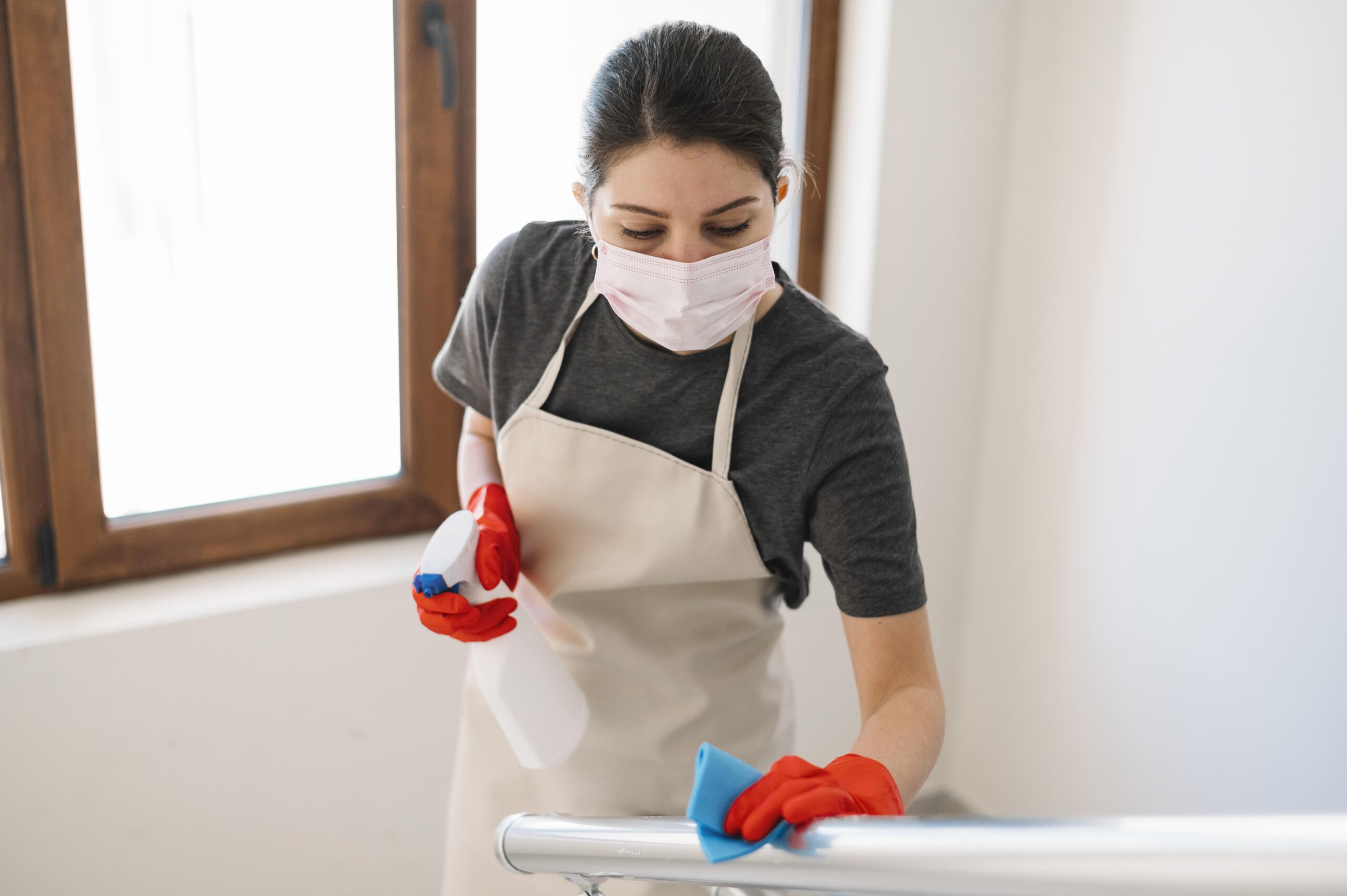 A Guide to Choosing the Right Commercial Cleaning Chemicals