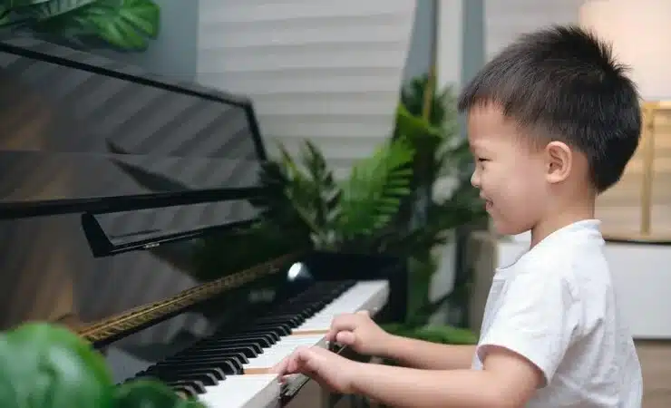 5 Good Piano Teachers For Kids in Singapore